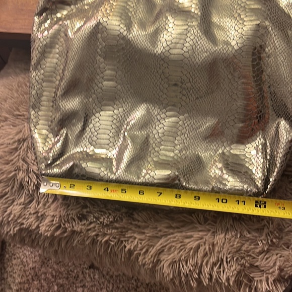 Large metallic tote - Picture 8 of 8